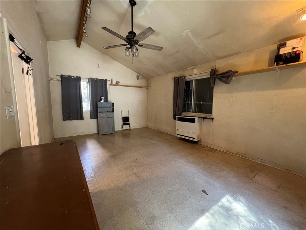24867 Felsen Property Photo 19