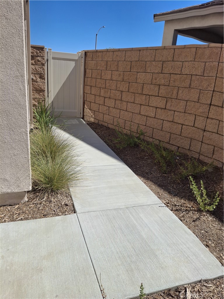 31367 Trappers Loop Property Photo 15