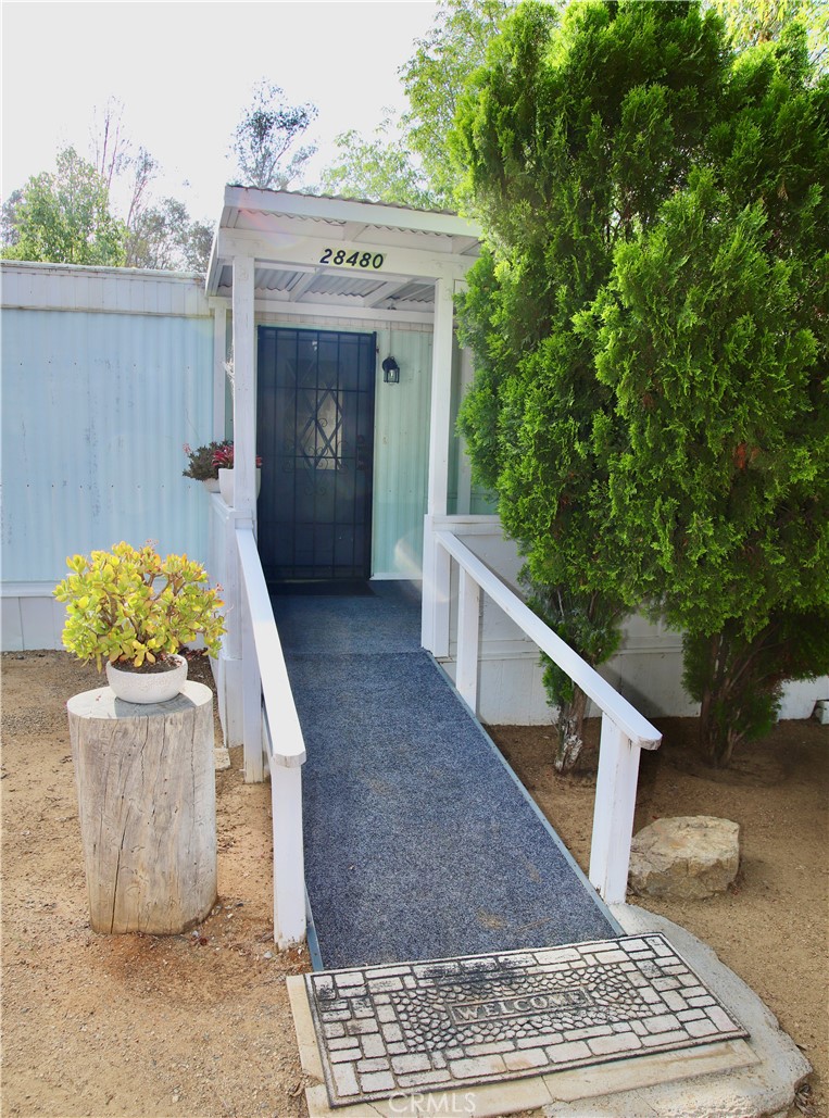 28480 Red Gum Drive Property Photo 1