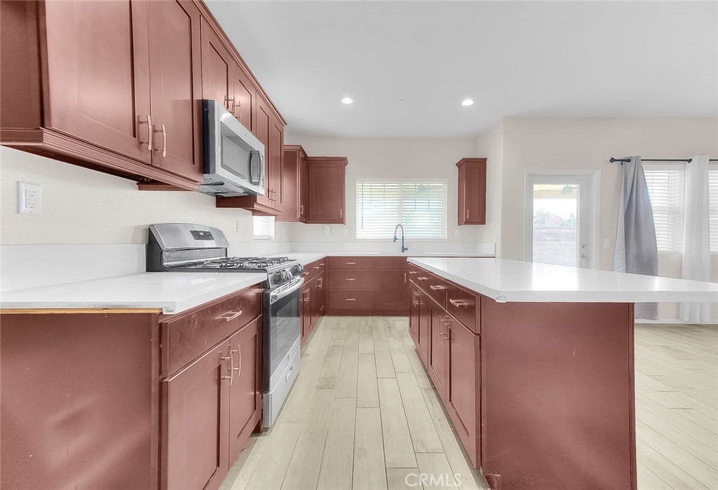 1616 Constant Trail Property Photo 22