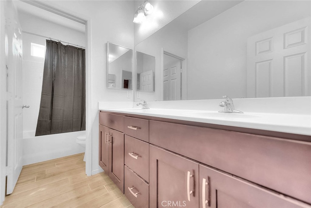 1616 Constant Trail Property Photo 32