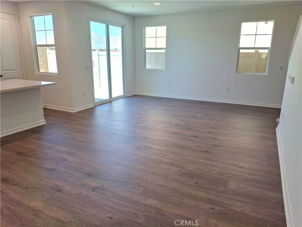 31338 Siskiyou Pass Court Property Photo 7