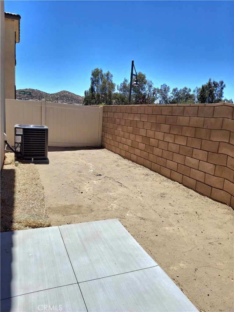 31338 Siskiyou Pass Court Property Photo 20