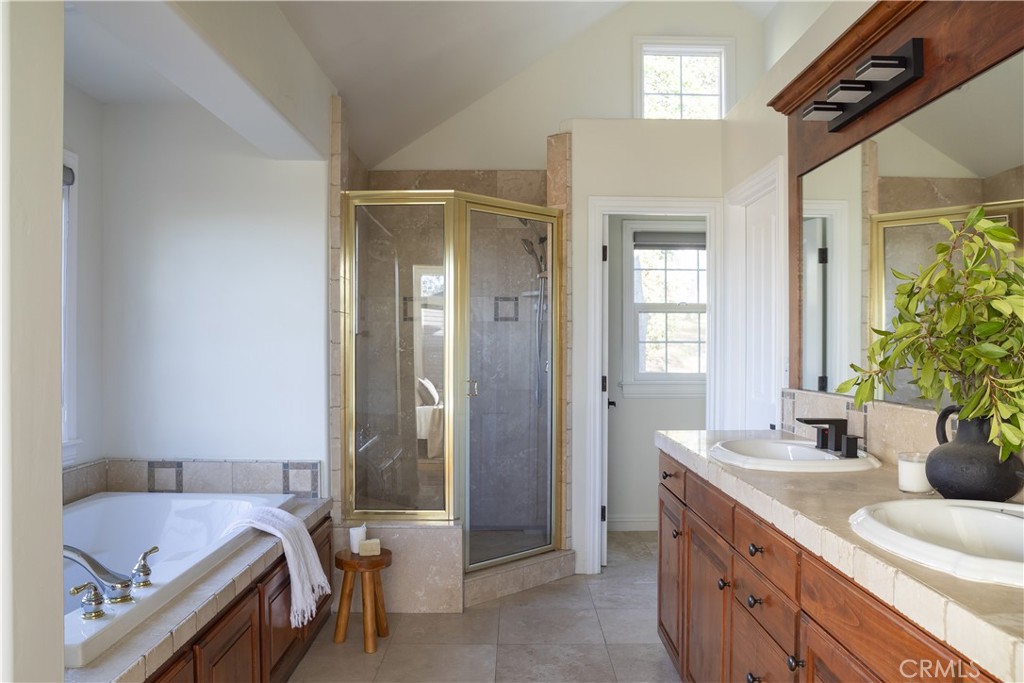 1477 Sequoia Drive Property Photo 12