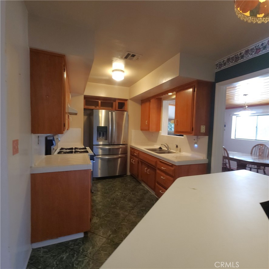 35231 San Carlos Property Photo 6