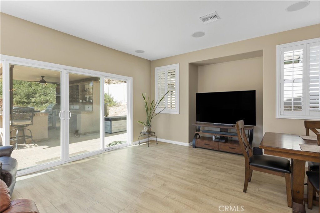 33264 Gold Mountain Road Property Photo 9