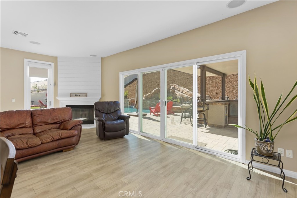 33264 Gold Mountain Road Property Photo 10