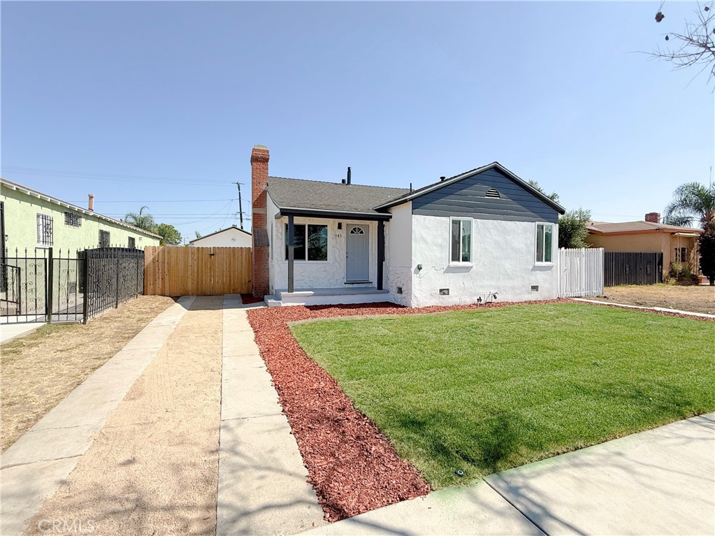1143 E 150th Street Property Photo 3