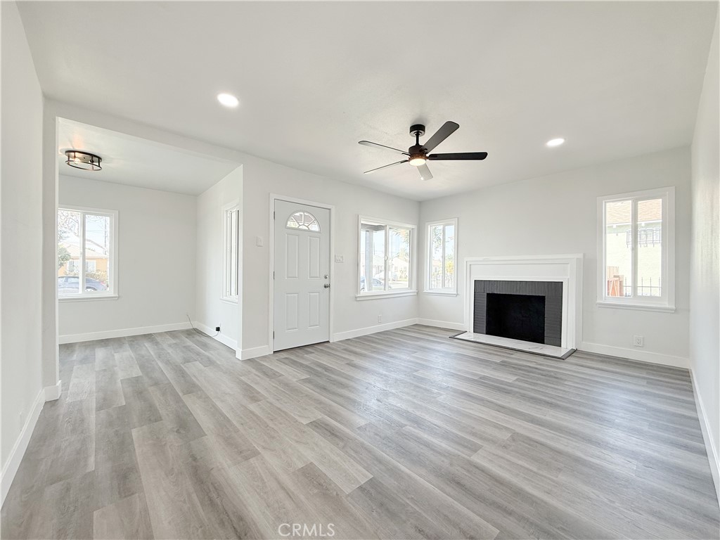 1143 E 150th Street Property Photo 5
