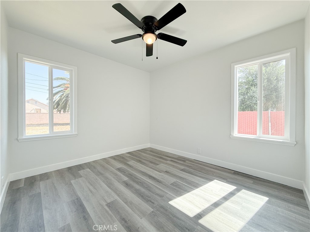 1143 E 150th Street Property Photo 12