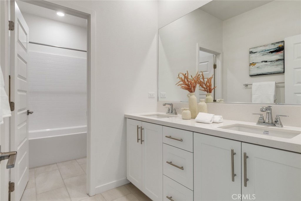 3730 Crossen Drive Property Photo 12