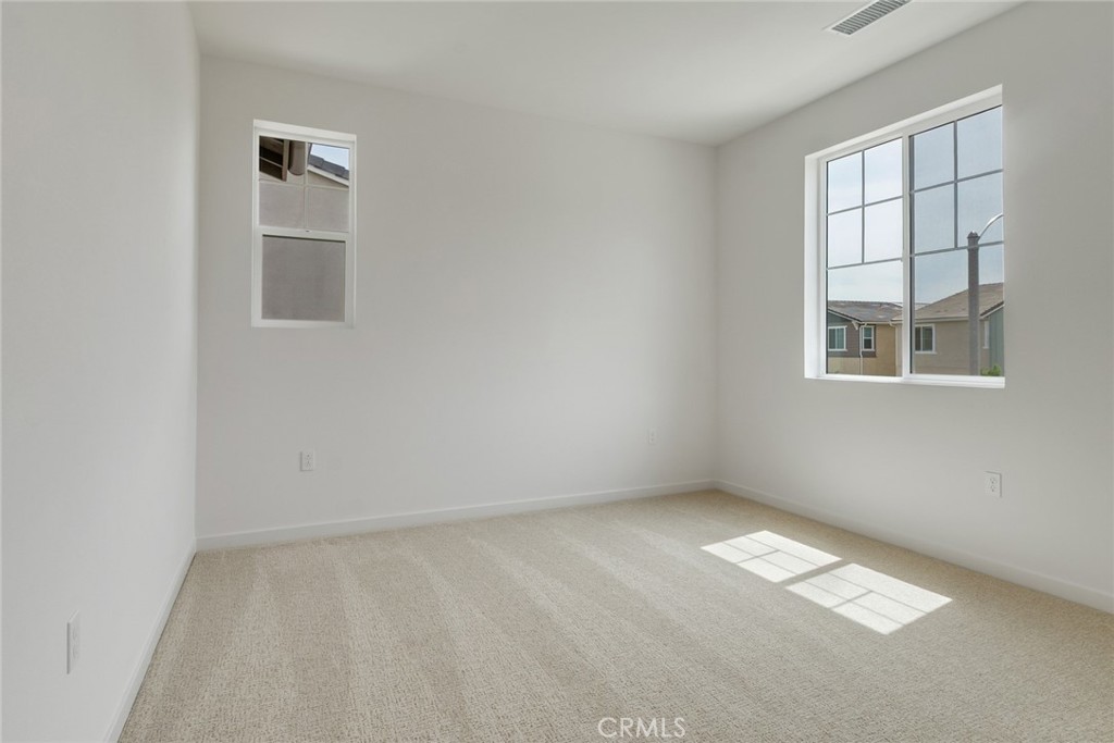 3730 Crossen Drive Property Photo 17