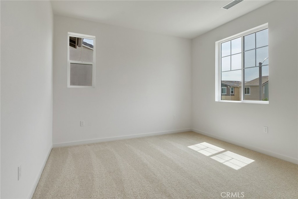 3730 Crossen Drive Property Photo 17