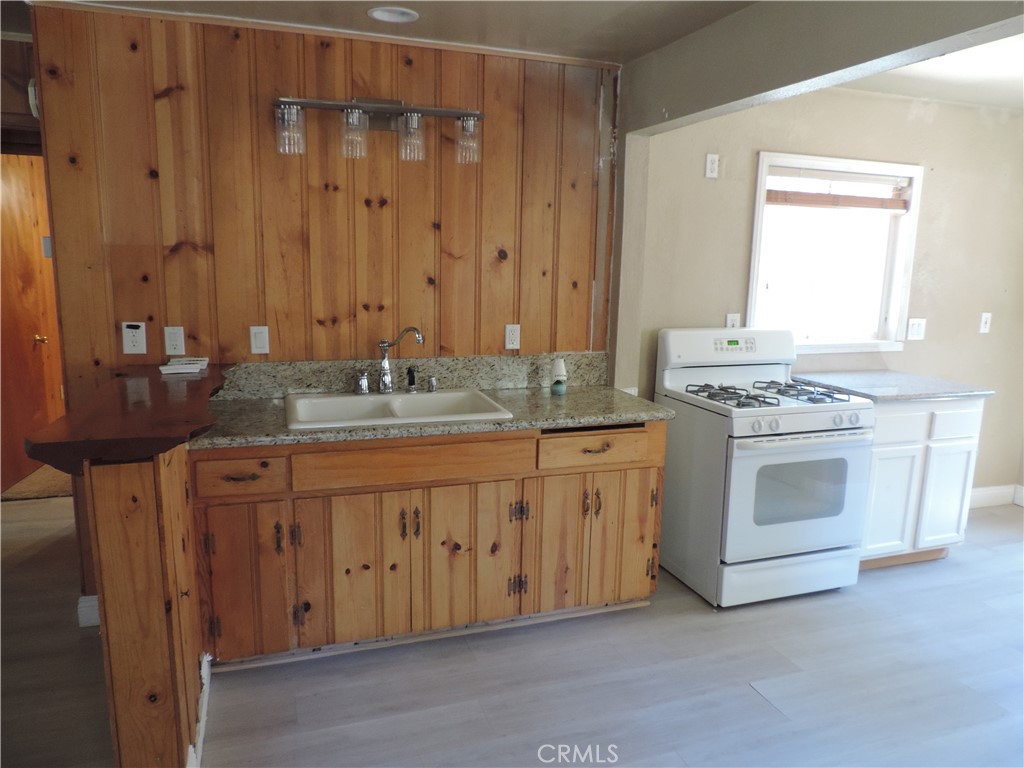 745 Sunset Property Photo 21