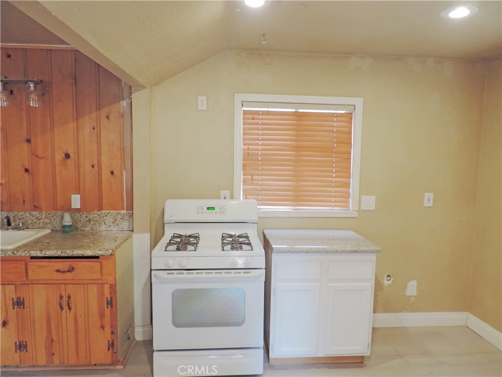 745 Sunset Property Photo 23
