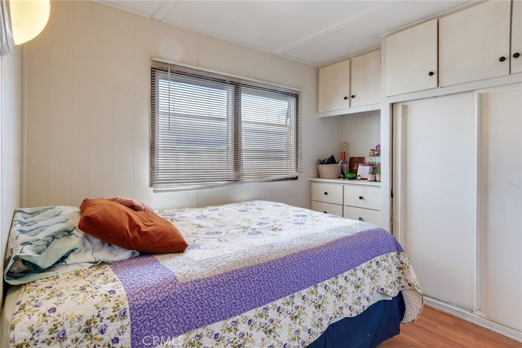 433 Diamond Property Photo 13