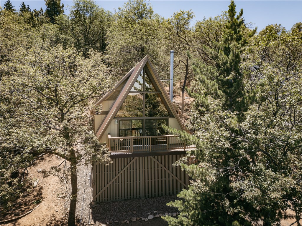 1457 Yosemite Property Photo 1