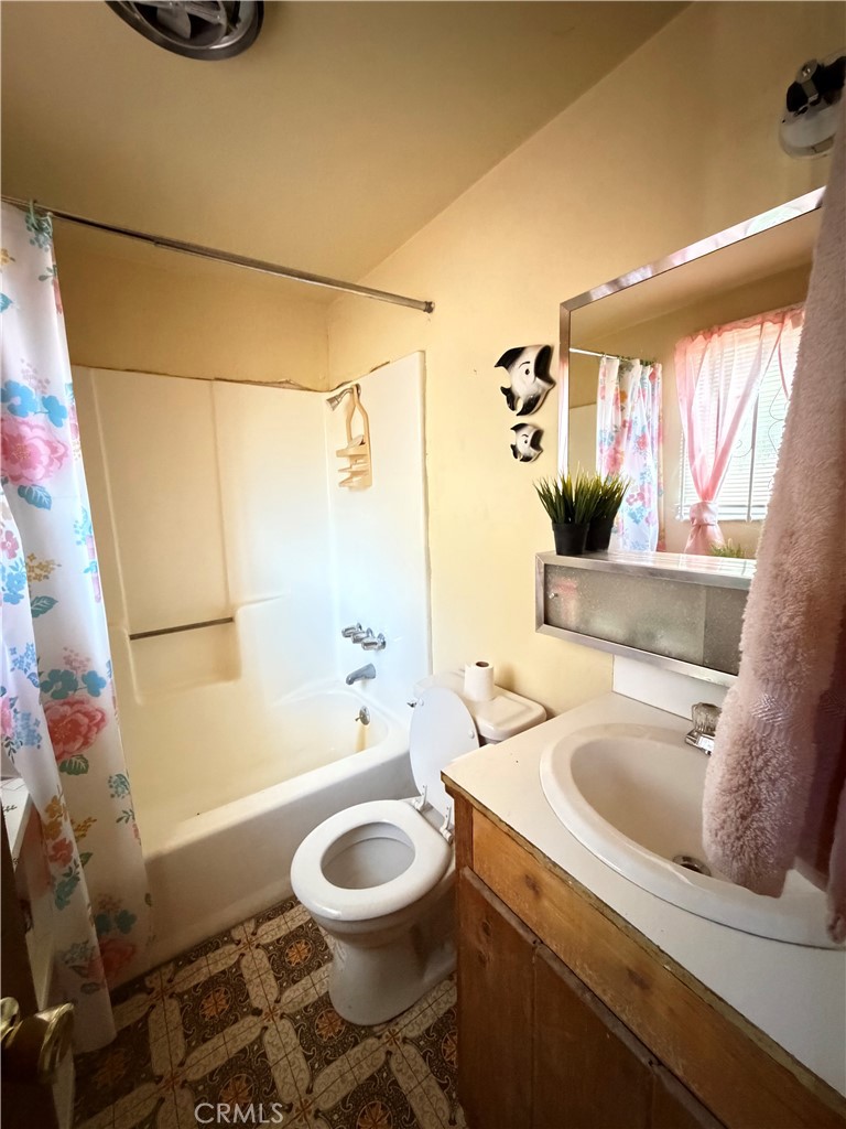 33415 Cedar Property Photo 2