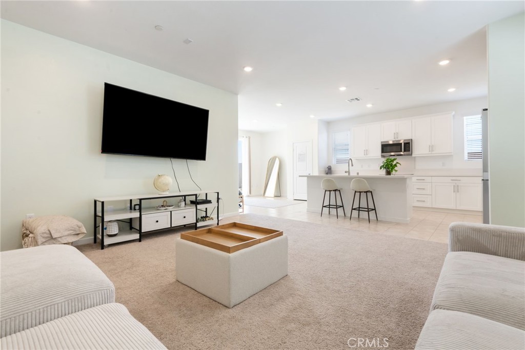 10804 Pala Bells Street Property Photo 3