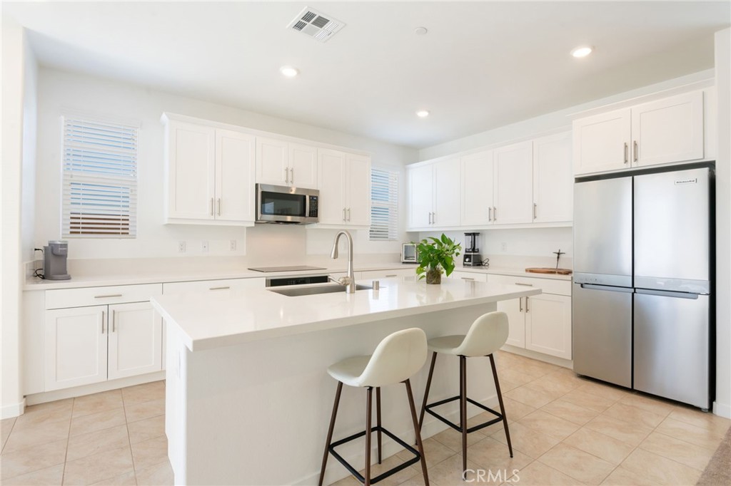 10804 Pala Bells Street Property Photo 4