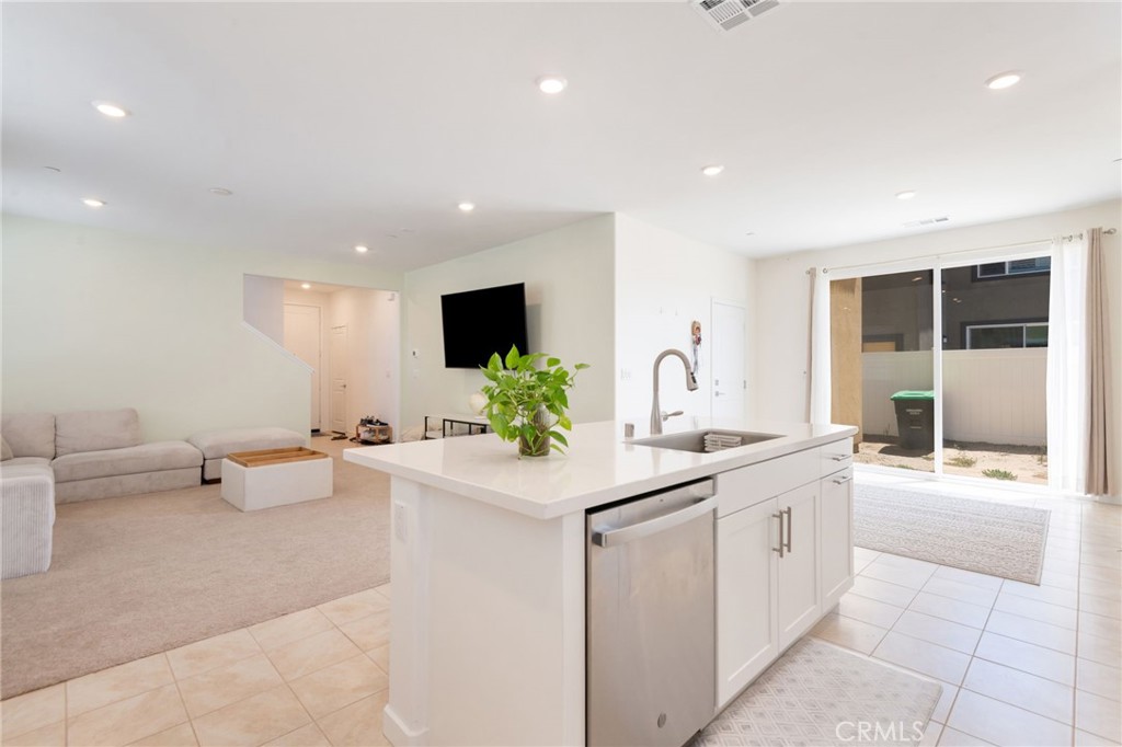 10804 Pala Bells Street Property Photo 6