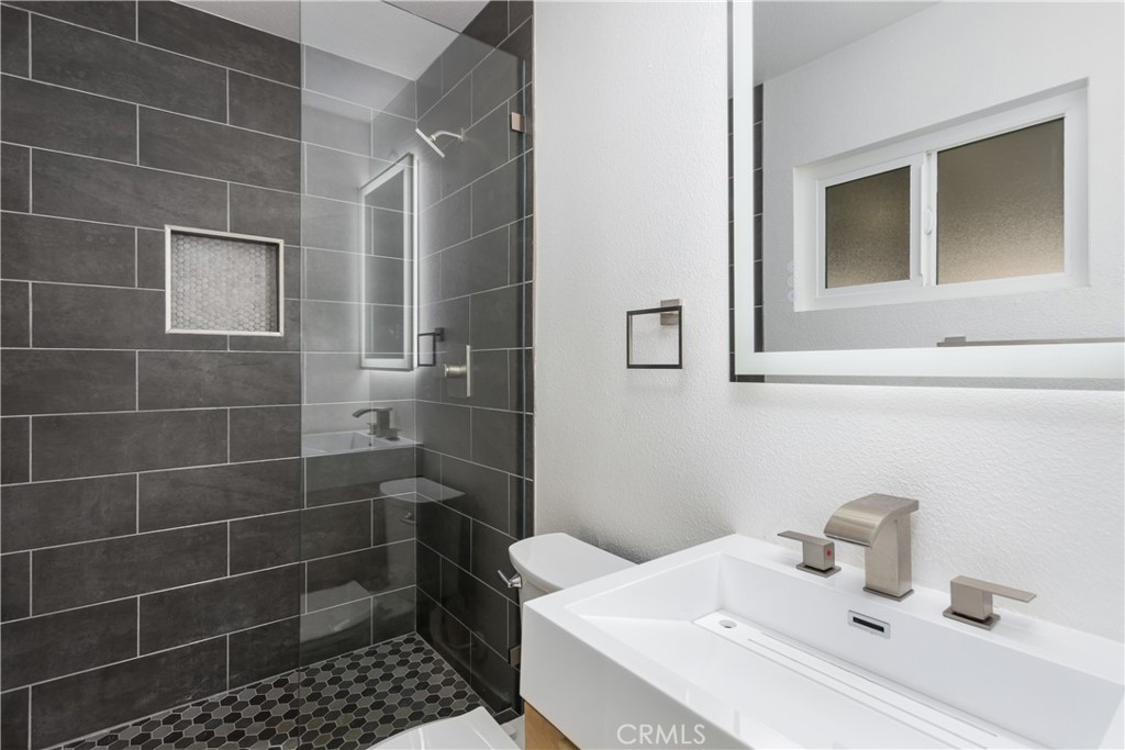 1948 Hunter Road Property Photo 19