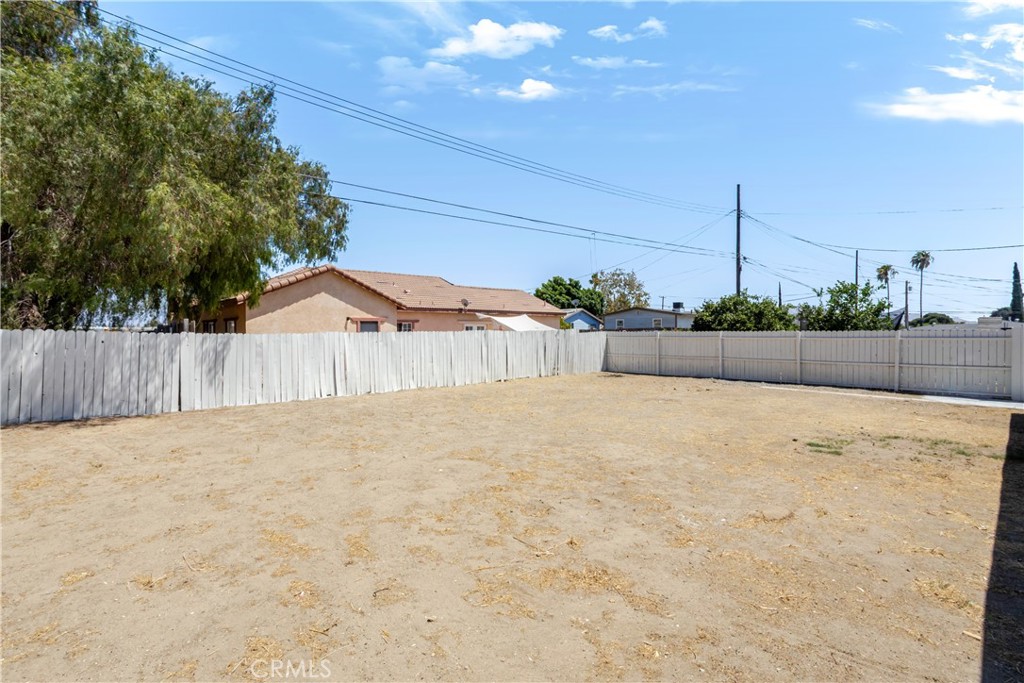 1948 Hunter Road Property Photo 24