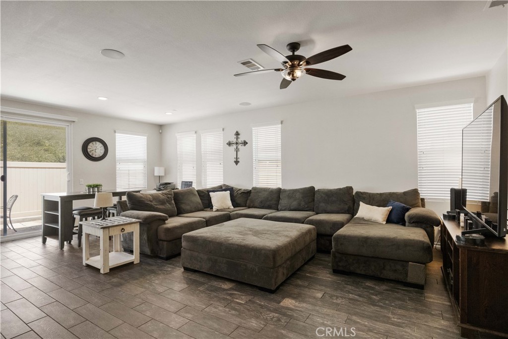 3992 Boulder Property Photo 6