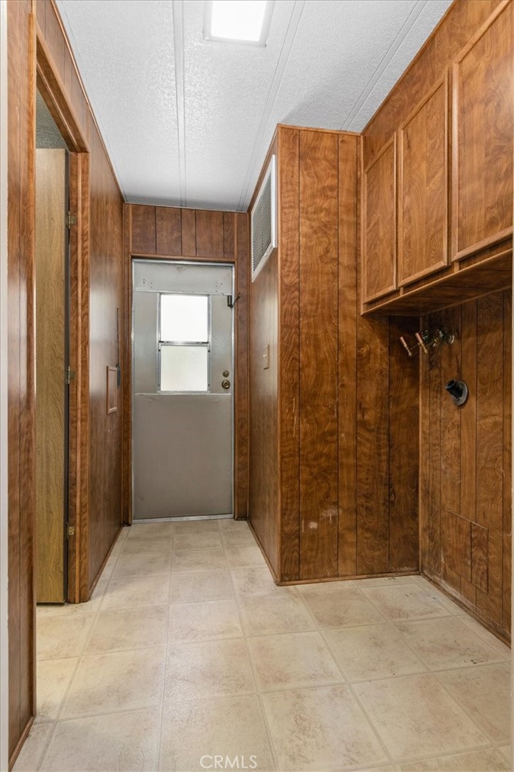 10409 Chisholm Property Photo 21