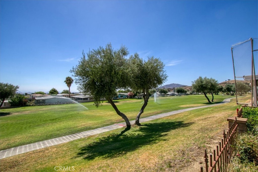 10409 Chisholm Property Photo 30