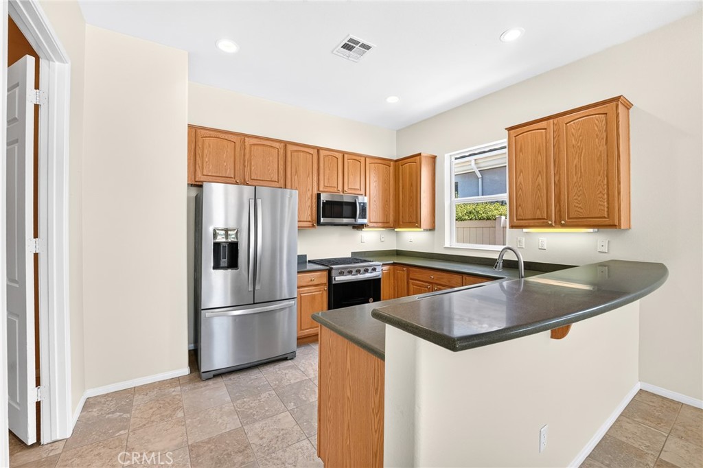 1730 N Forest Oaks Property Photo 13