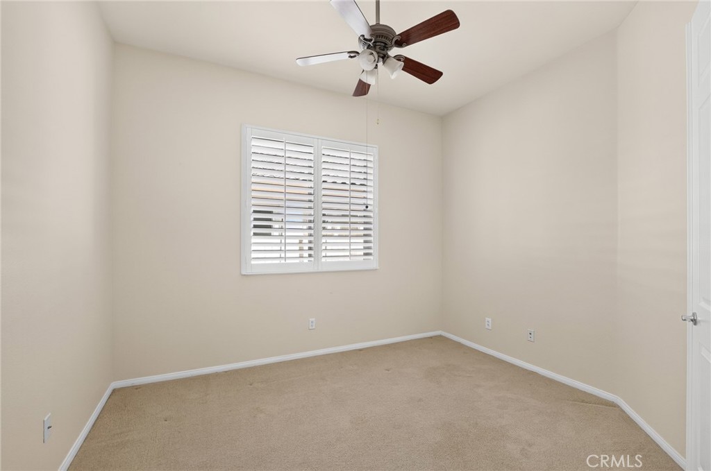 1730 N Forest Oaks Property Photo 20