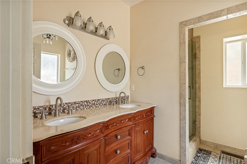 30080 Pixie Property Photo 32