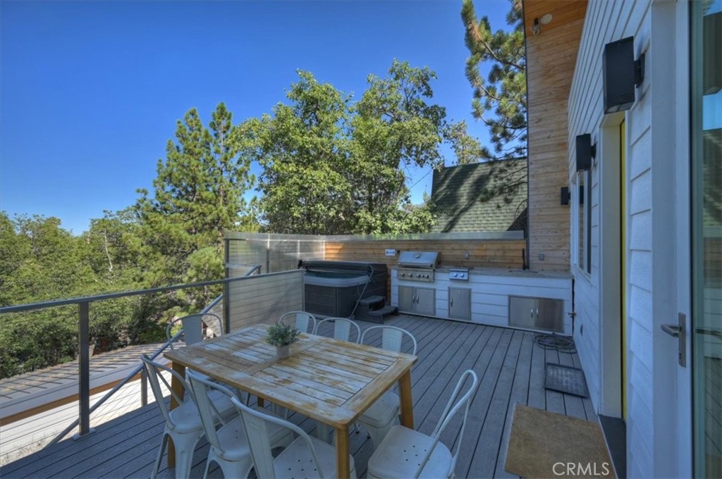 693 Villa Grove Property Photo 48