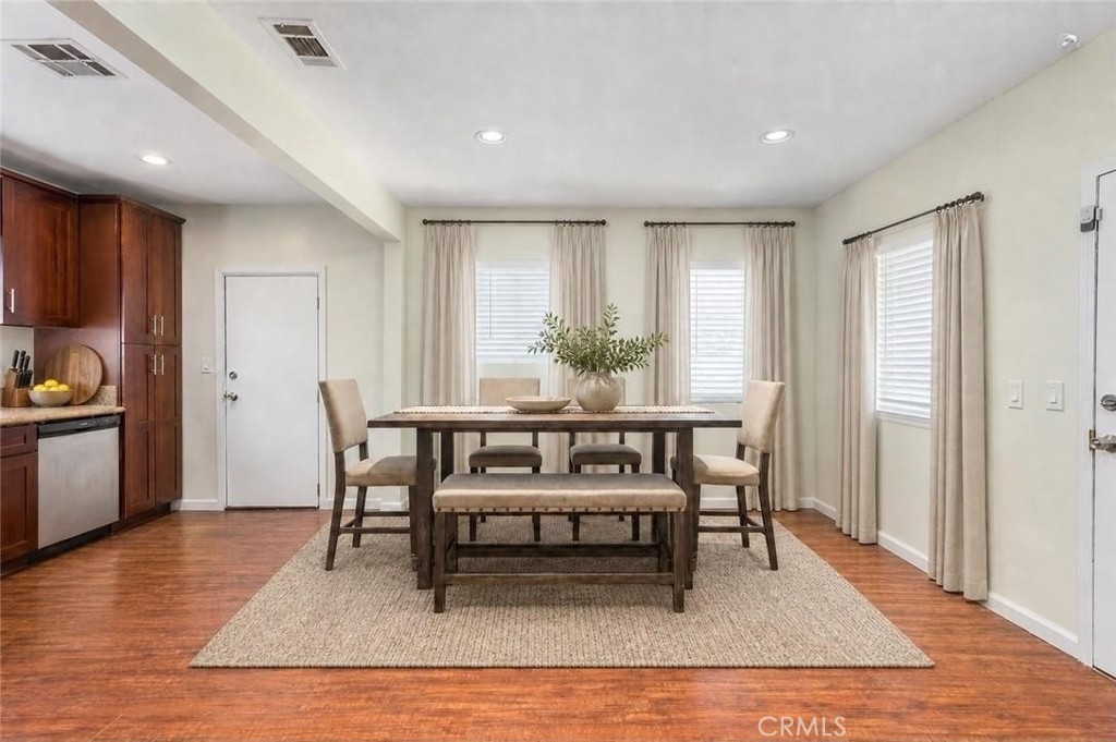 889 Pennsylvania Property Photo 4