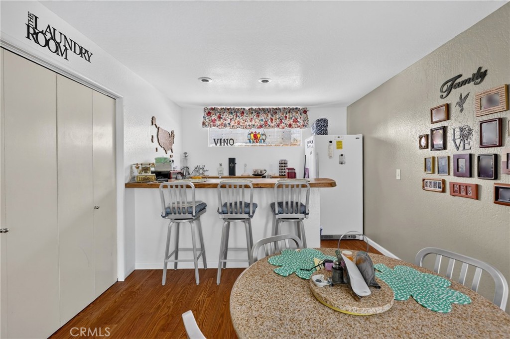 1127 Yukon Property Photo 24