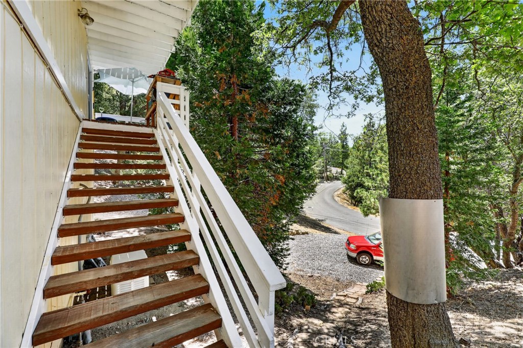 1127 Yukon Property Photo 41