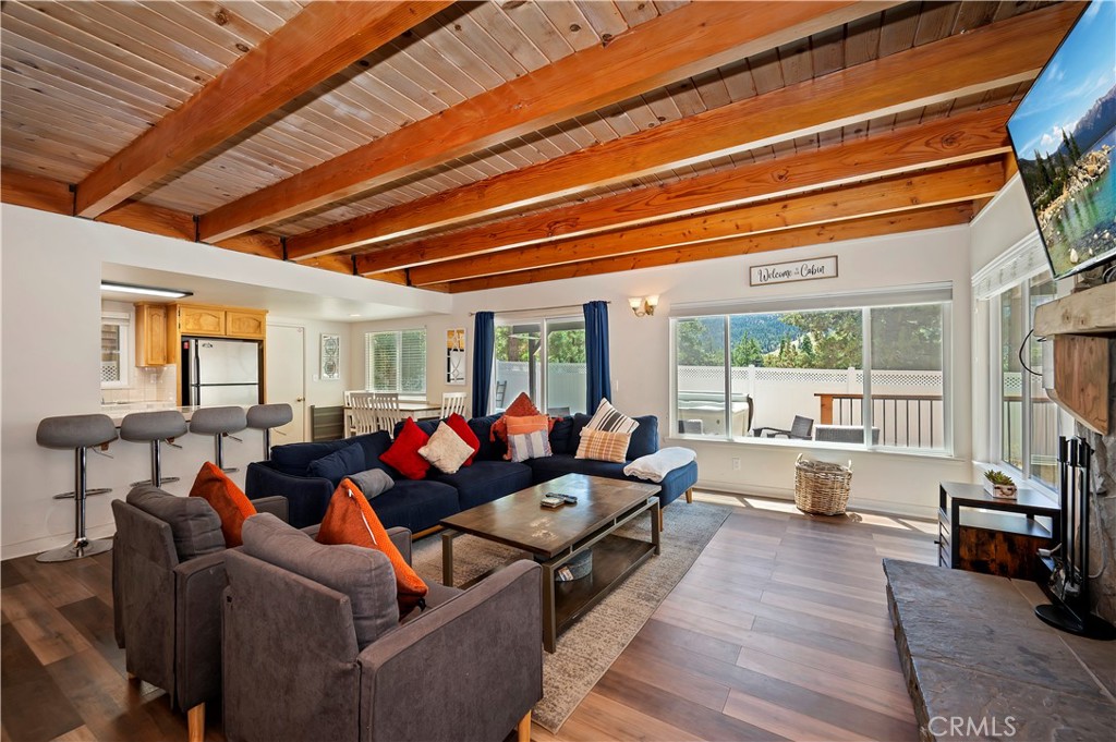 1035 Butte Avenue Property Photo 6