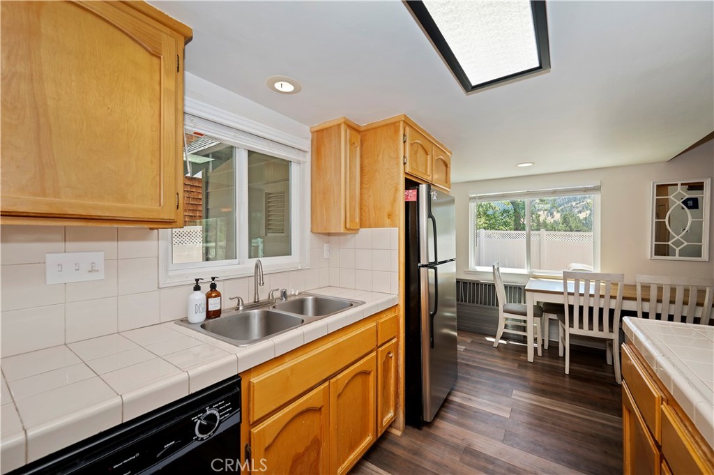 1035 Butte Avenue Property Photo 13