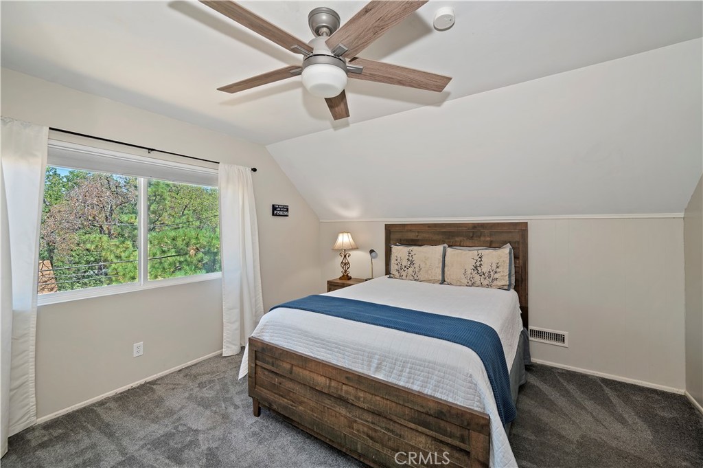 1035 Butte Avenue Property Photo 24