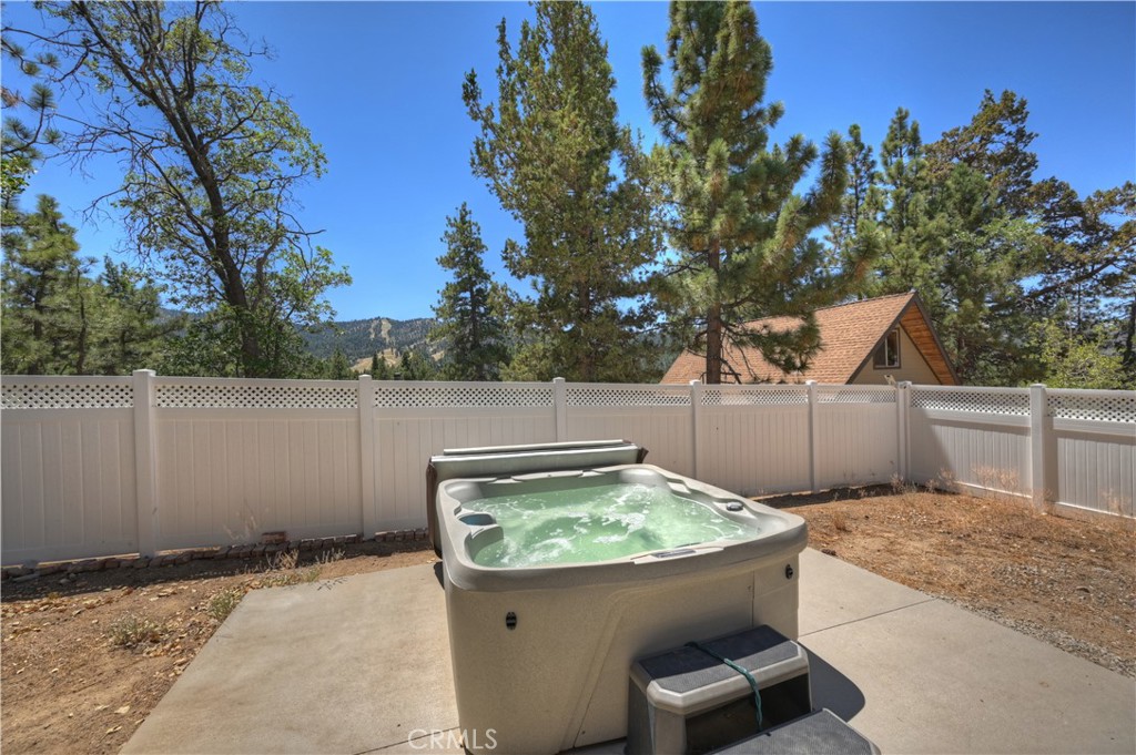 1035 Butte Avenue Property Photo 32
