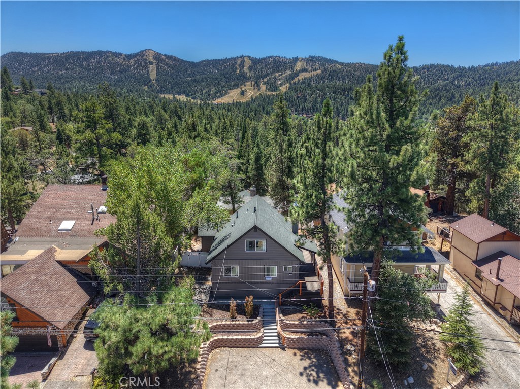 1035 Butte Avenue Property Photo 35