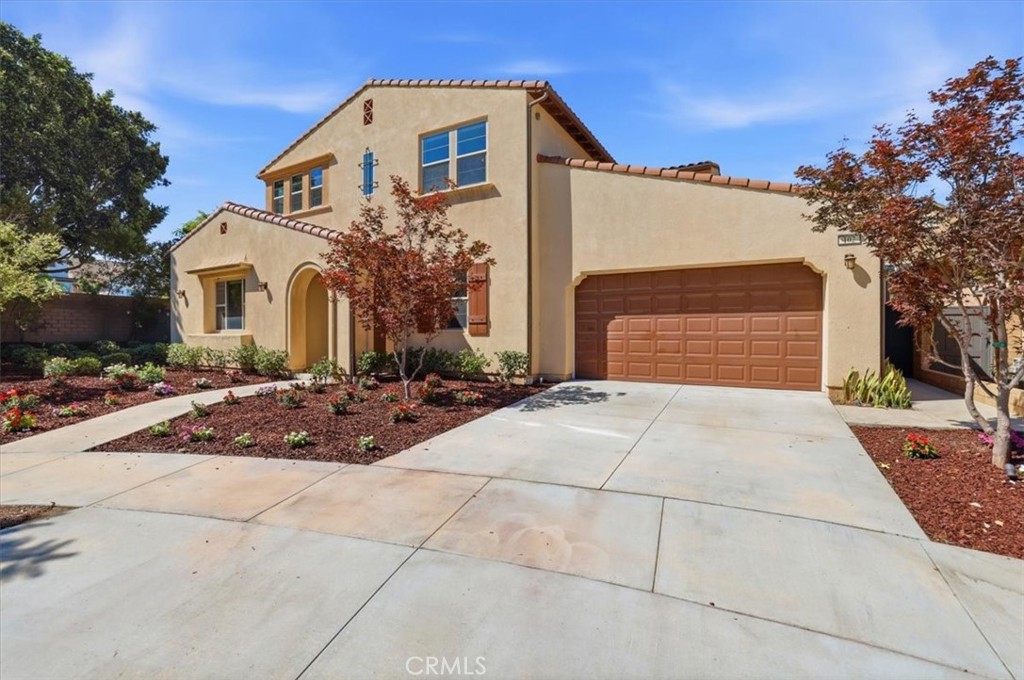 102 Score Property Photo 1