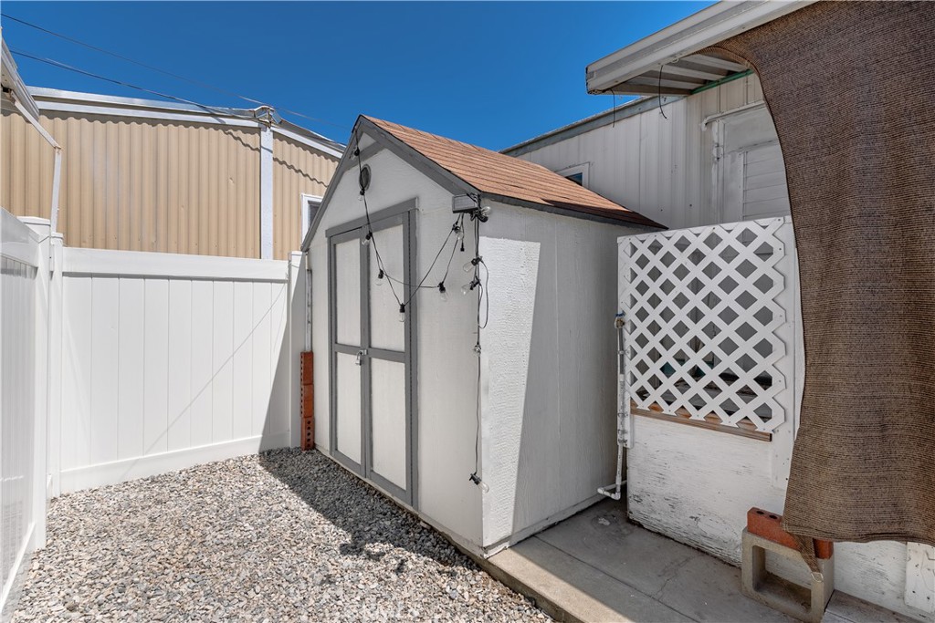 13063 5th St #5 Property Photo 13