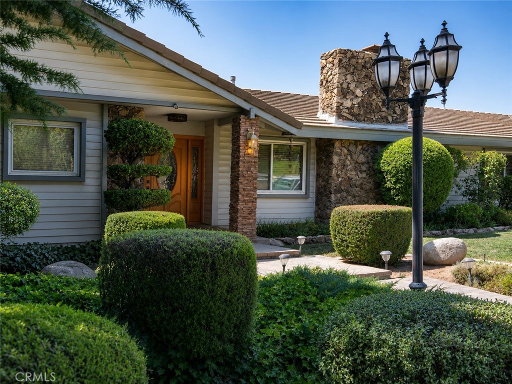 36268 Highland Ave Property Photo 1