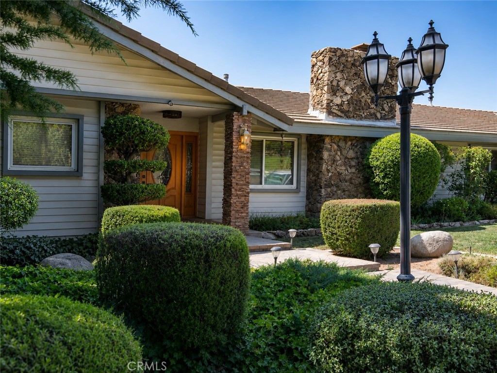 36268 Highland Ave Property Photo 3