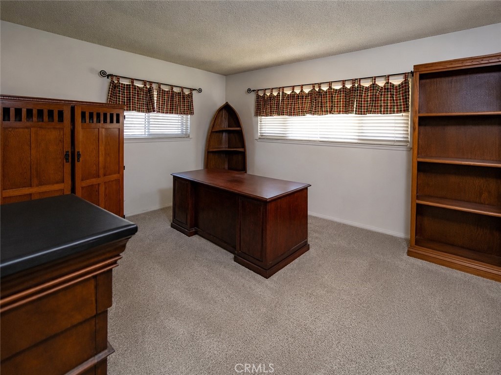 36268 Highland Ave Property Photo 13