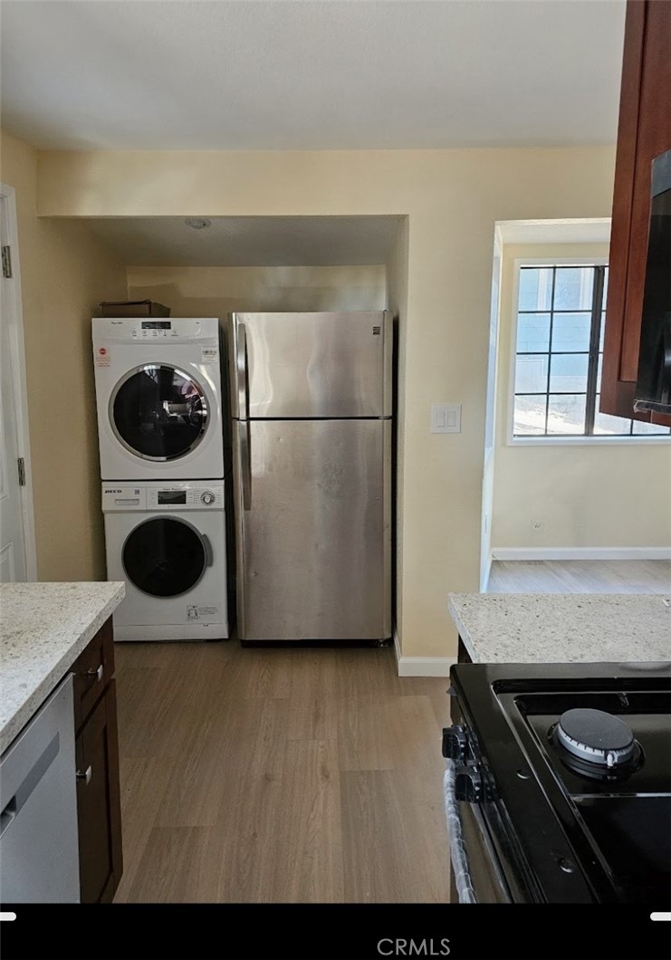 22927 Crest Forest Property Photo 7
