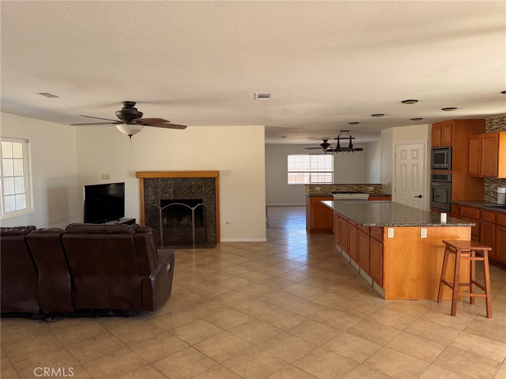 11761 Jamacha Property Photo 3