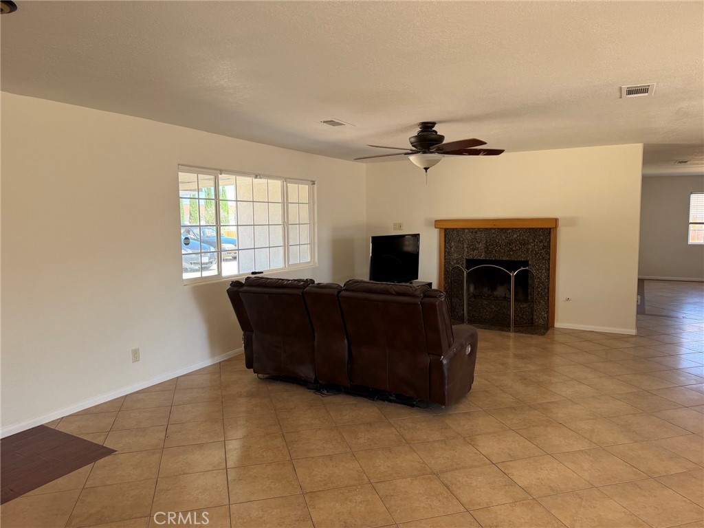11761 Jamacha Property Photo 5